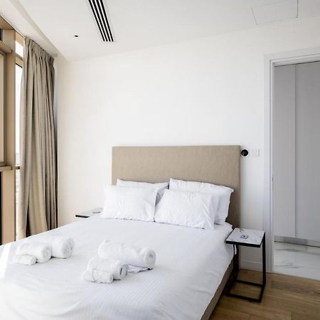 360 Nicosia - Luxury Apartment Panoramic View Buitenkant foto