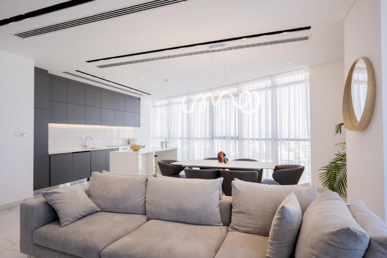 360 Nicosia - Luxury Apartment Panoramic View Buitenkant foto