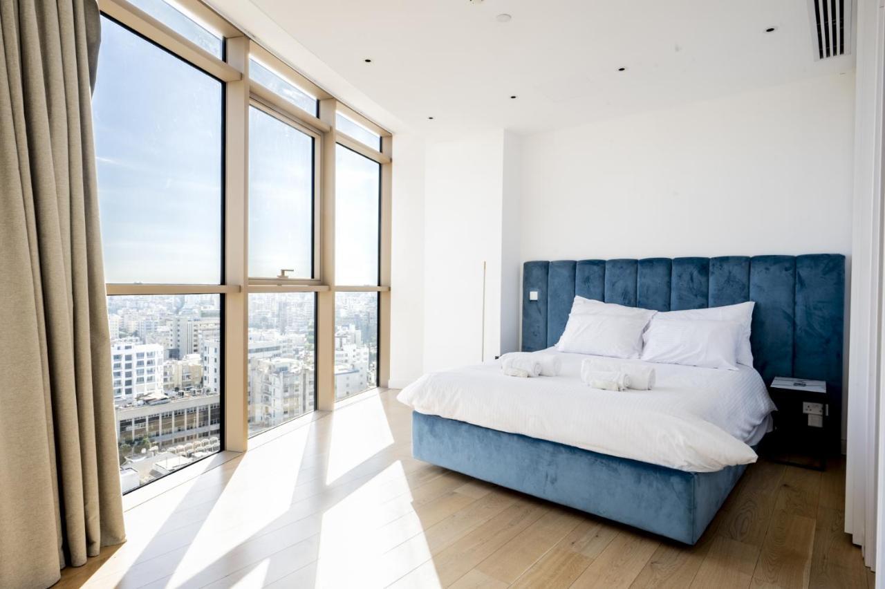 360 Nicosia - Luxury Apartment Panoramic View Buitenkant foto
