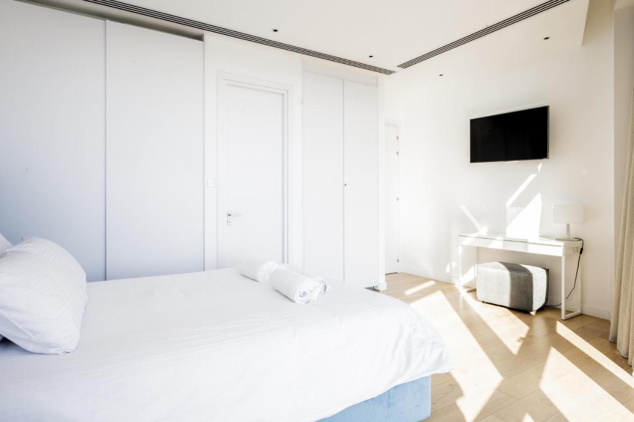 360 Nicosia - Luxury Apartment Panoramic View Buitenkant foto
