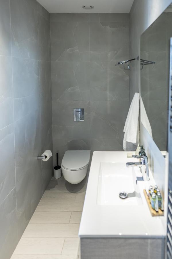360 Nicosia - Luxury Apartment Panoramic View Buitenkant foto